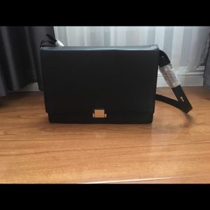 Mon purse black shoulder bag